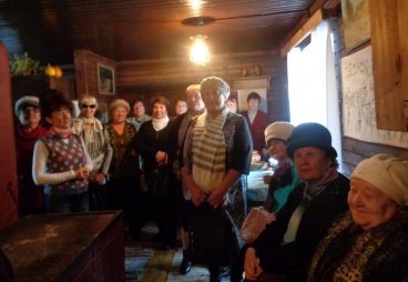 Волонтеры Союза пенсионеров России провели практическое занятие в музее заповеднике «Изборск»