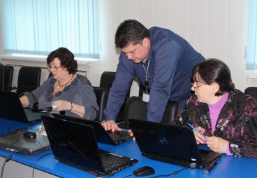 Пенсионеры из 17 районов Псковской области состязались в компьютерном многоборье