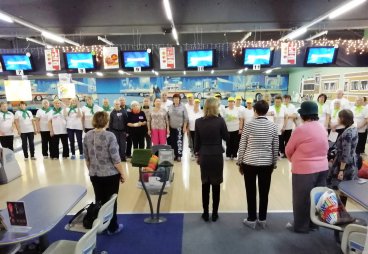 (ФОТО) «Игровая терапия» по боулингу прошла в Пскове